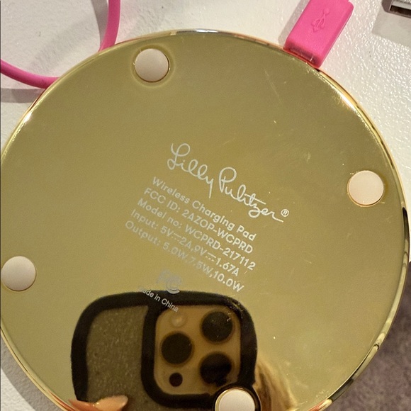 Lilly Pulitzer Wireless Charging Pad Seaing Things - Picture 3 of 4